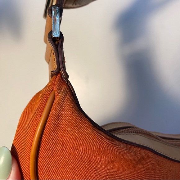 AUTHENTIC GUCCI BAG - Picture 10 of 13